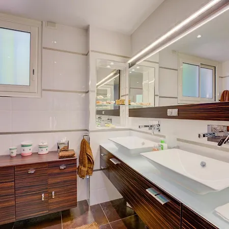 Magnifique 8 Personnes ヴァロリス